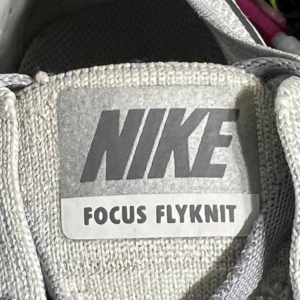 Nike Free Focus Flyknit Shoes Womens Size 11 Gray Training Sneakers 844817-101